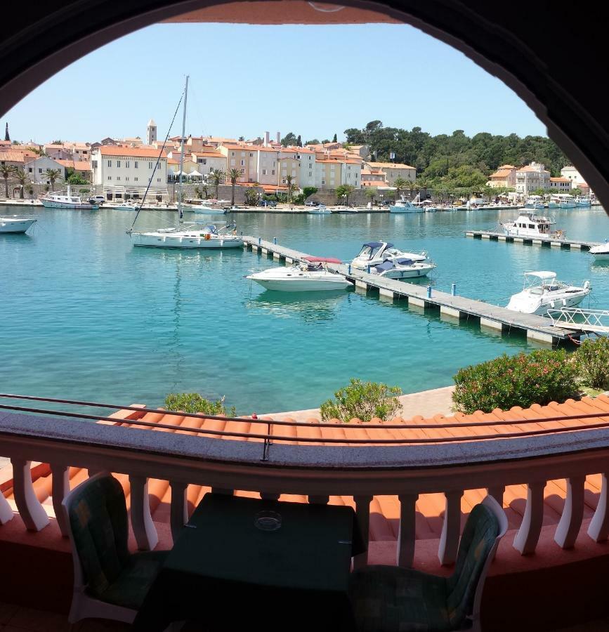Vila "Mare" Банёл Экстерьер фото